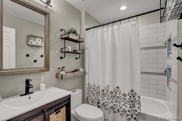 9755 Bennison Terrace