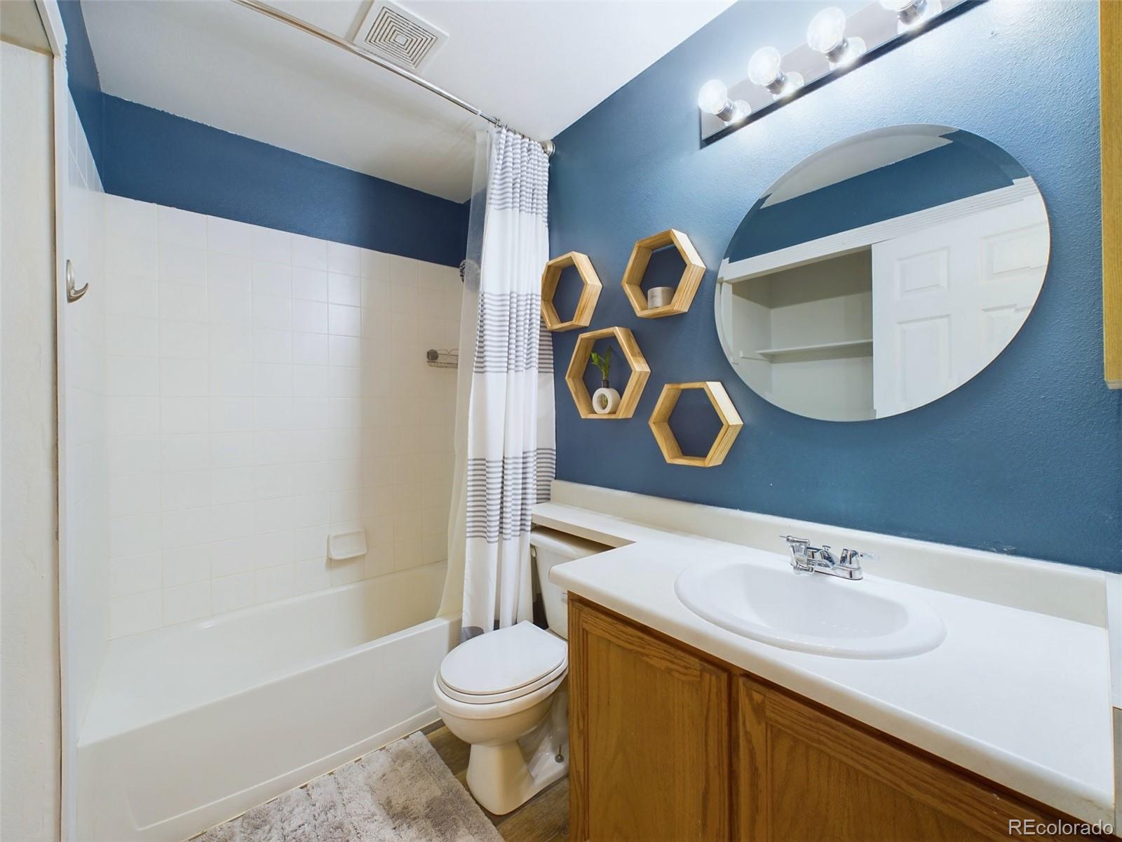 1020 Lords Hill Drive