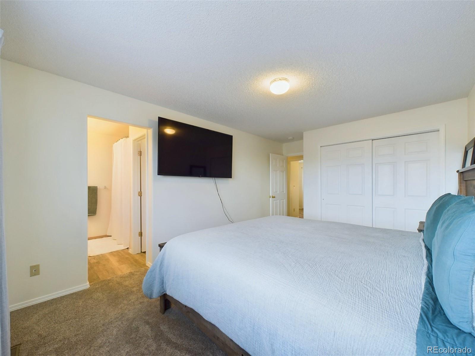 1020 Lords Hill Drive