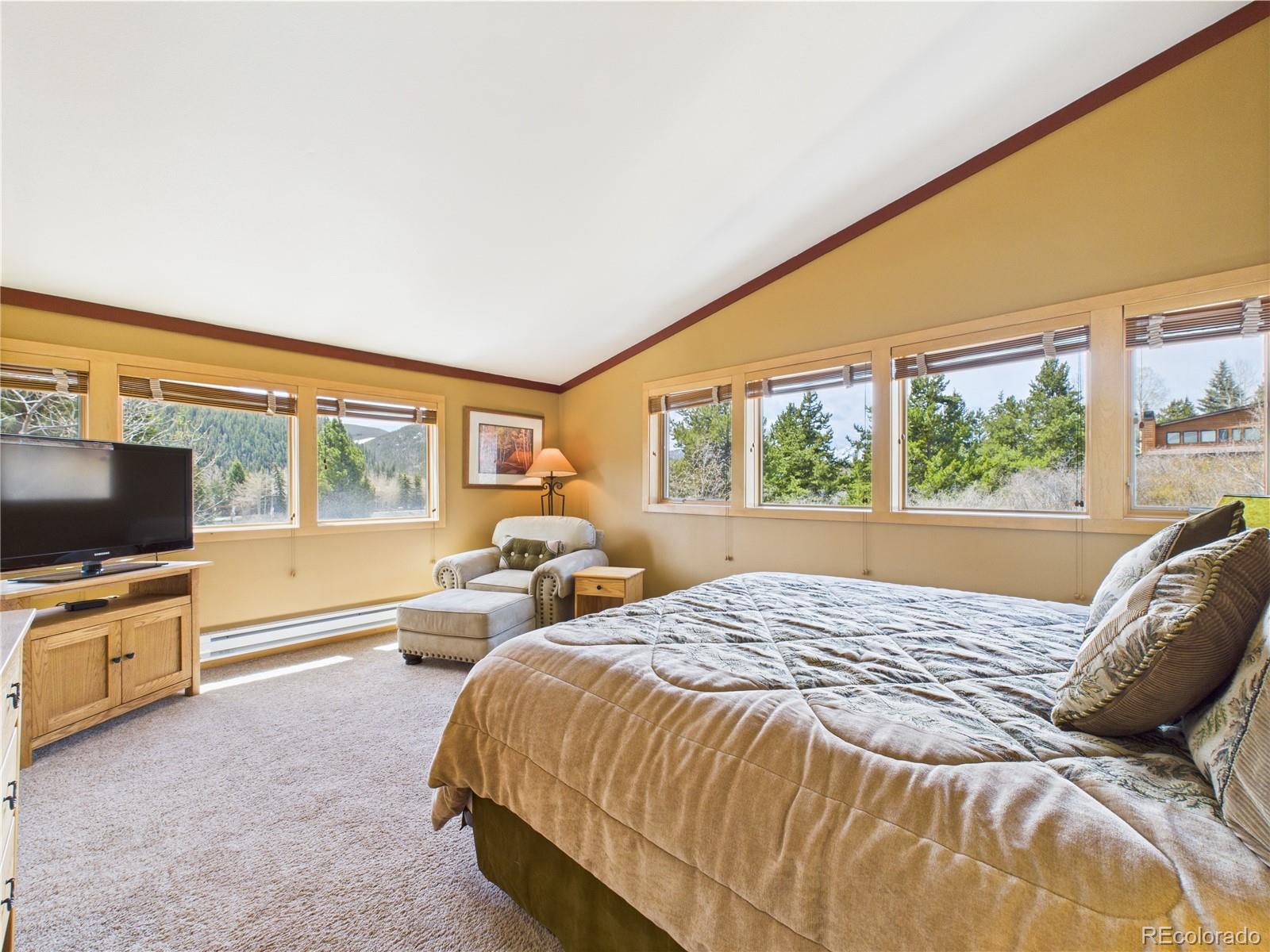 560 Tennis Club Road Unit: 1333