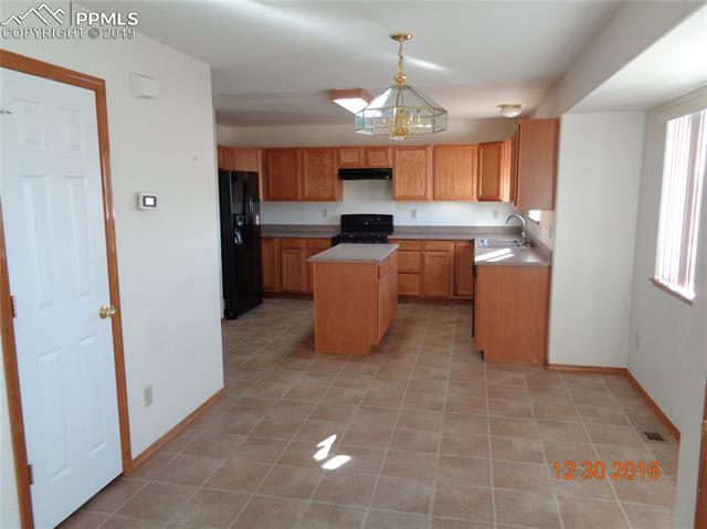 9350 Cormorant Drive