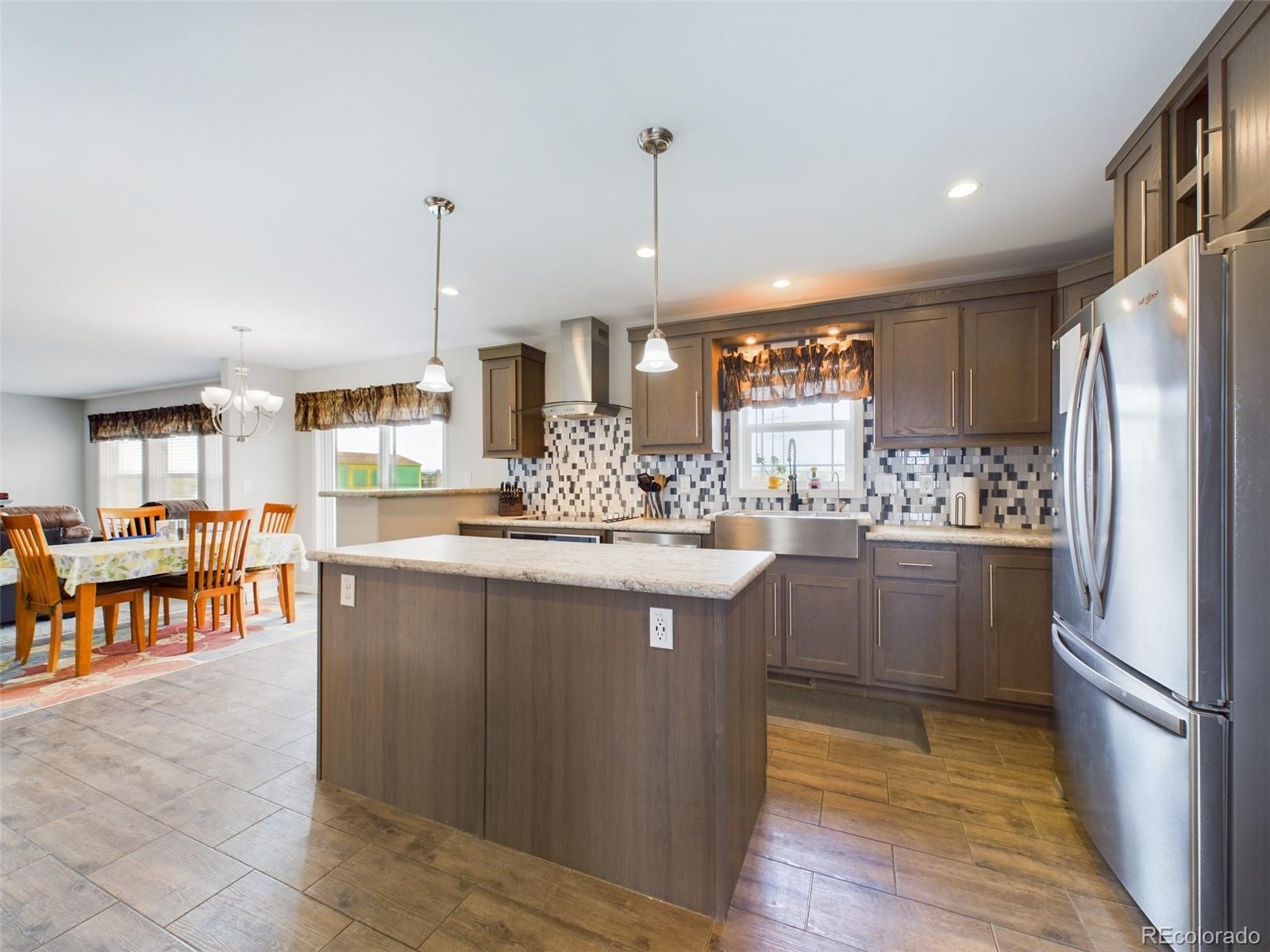 7403 Little Chief Court