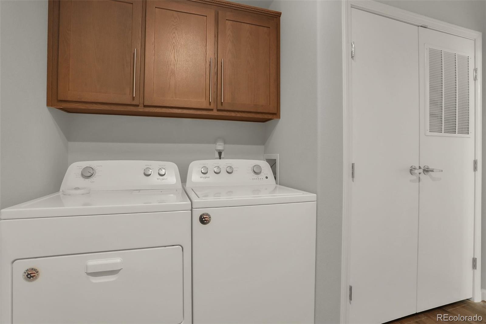 7403 Little Chief Court