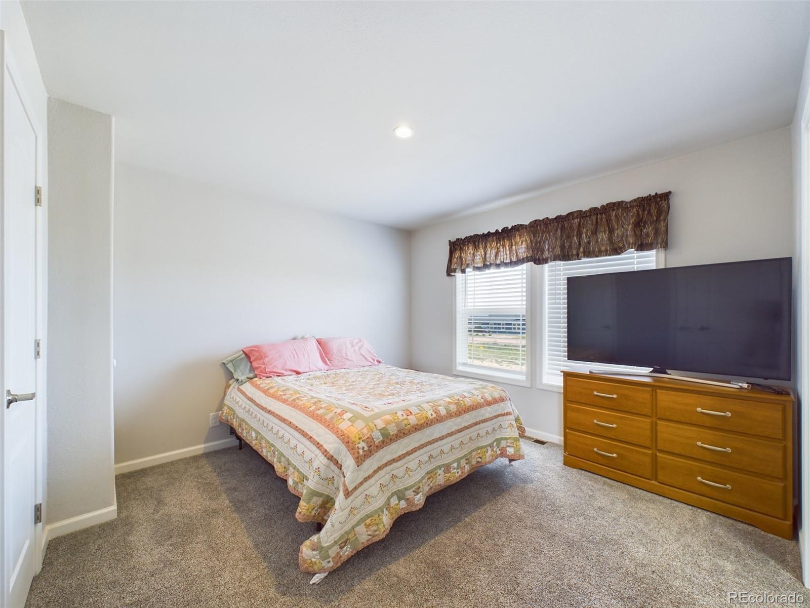 7403 Little Chief Court