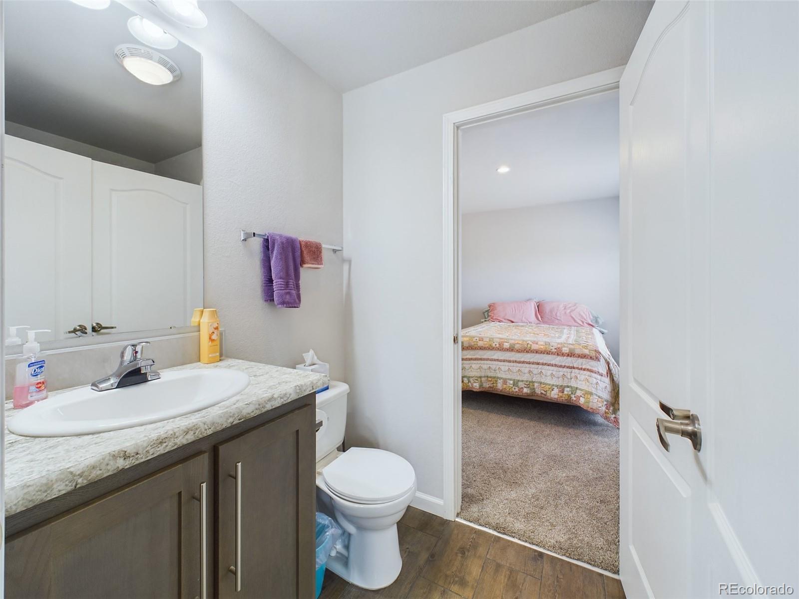 7403 Little Chief Court