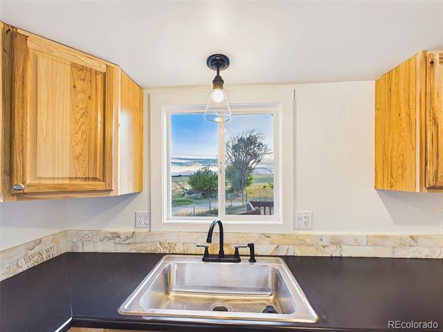 23015 Murphy Road