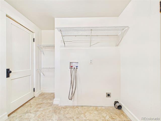 23015 Murphy Road
