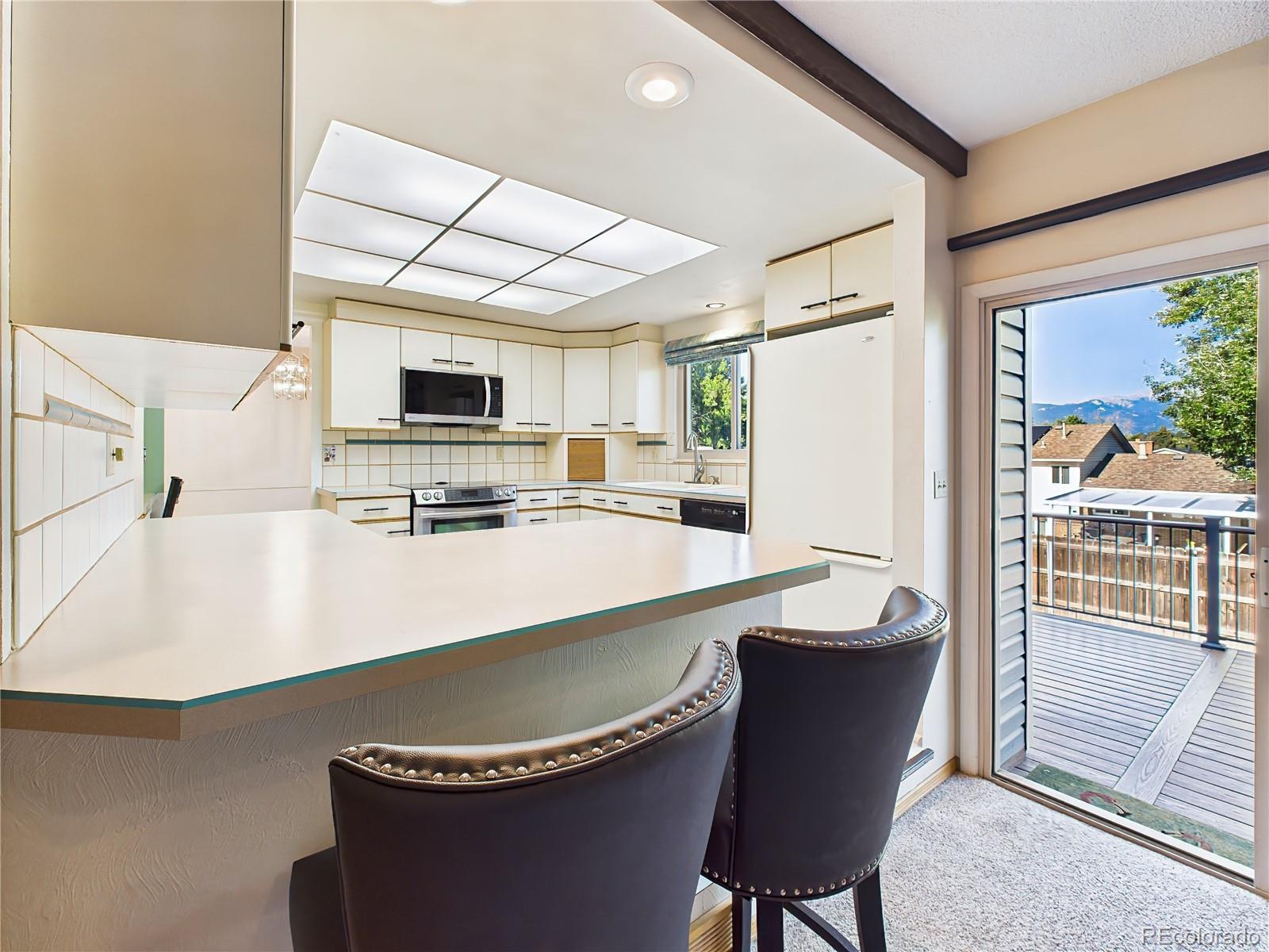 2210 Greenwich Circle