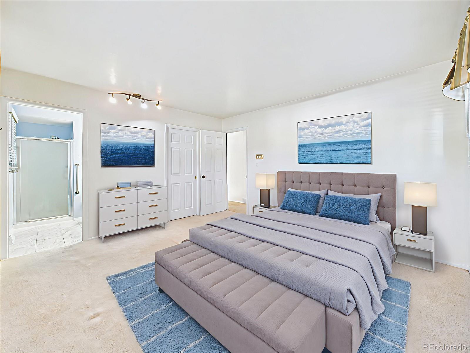 2210 Greenwich Circle