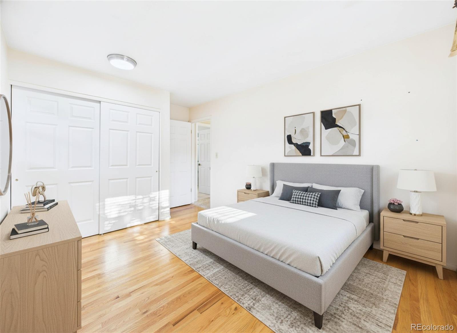2210 Greenwich Circle