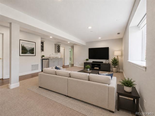 235 Octillo Street