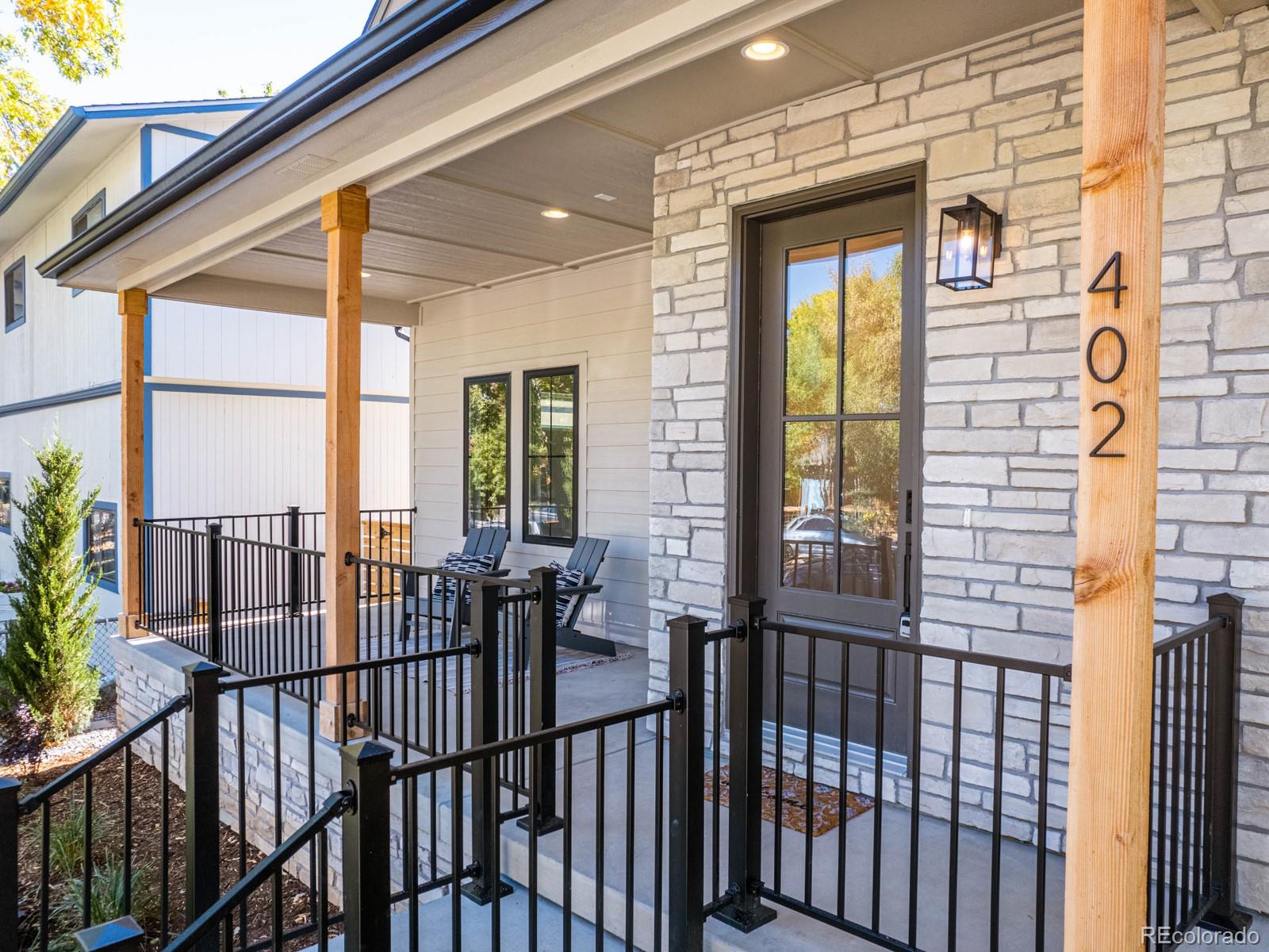 402 E Geneseo Street