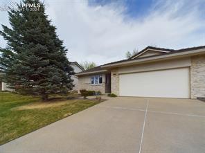 860 Loma Point