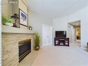 860 Loma Point