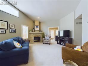 860 Loma Point