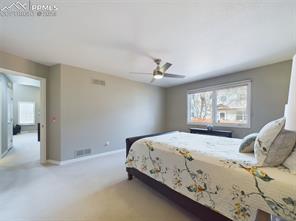 860 Loma Point