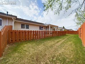860 Loma Point
