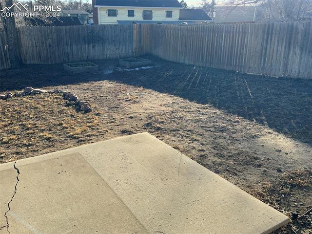 7125 White Mountain Drive