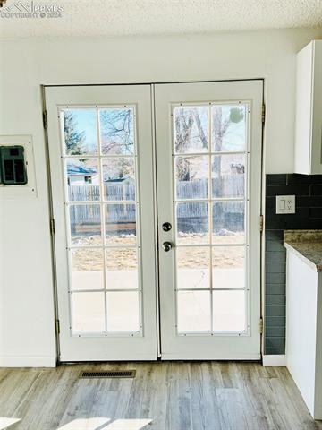 7125 White Mountain Drive