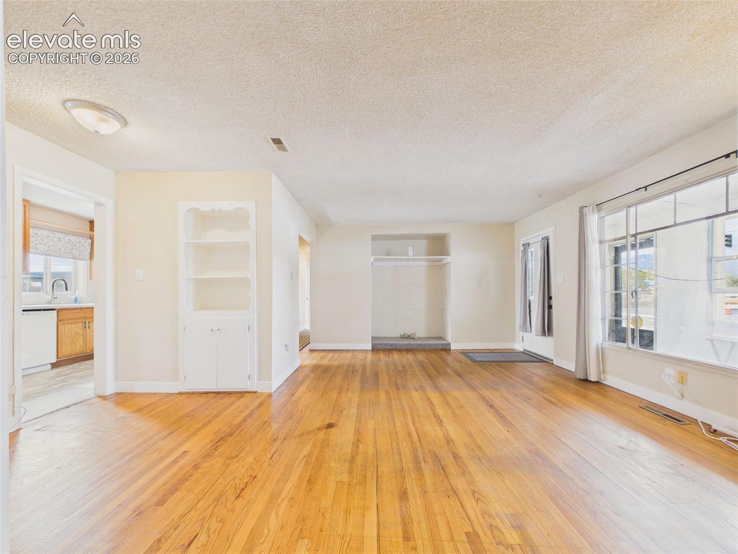 103 Grand Boulevard