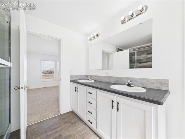 964 S Greenway Avenue