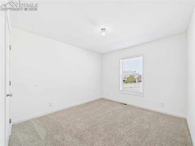 964 S Greenway Avenue