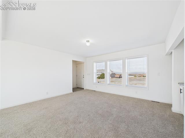 964 S Greenway Avenue