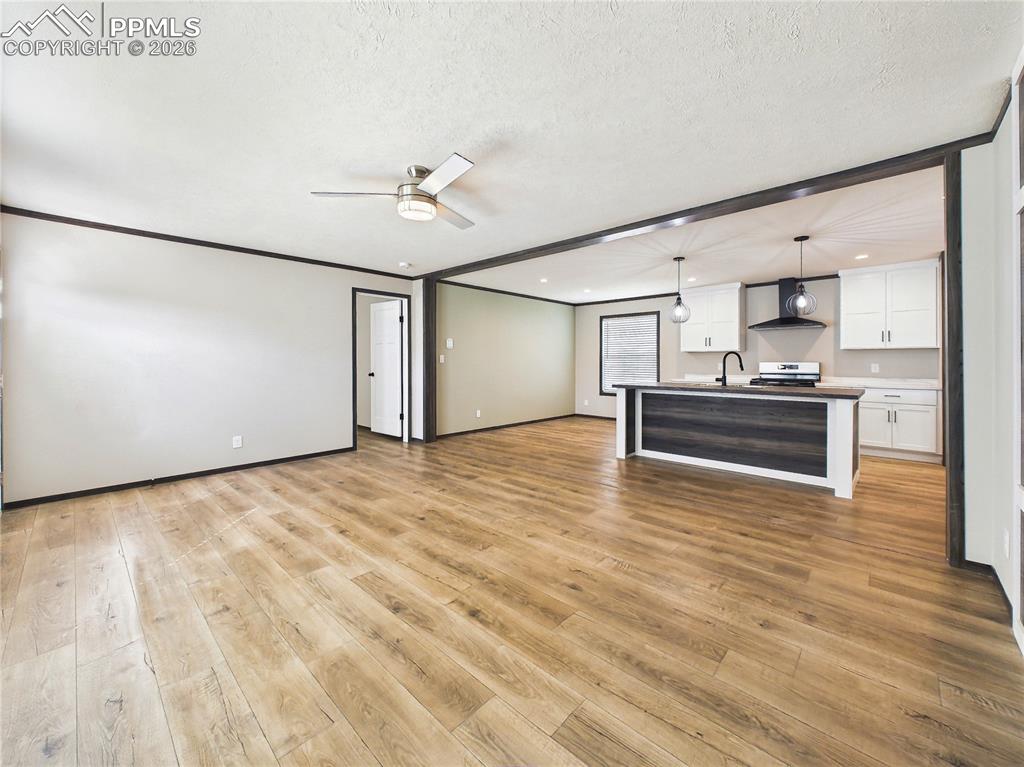 273 E Don Drive