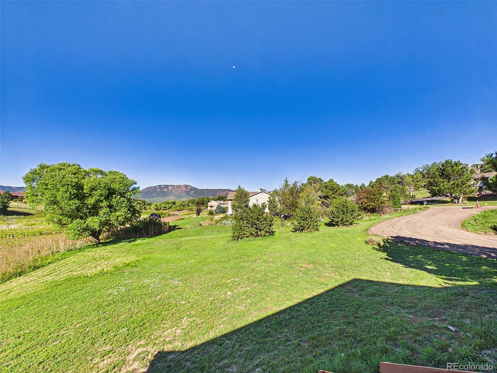 1185 S Park Drive