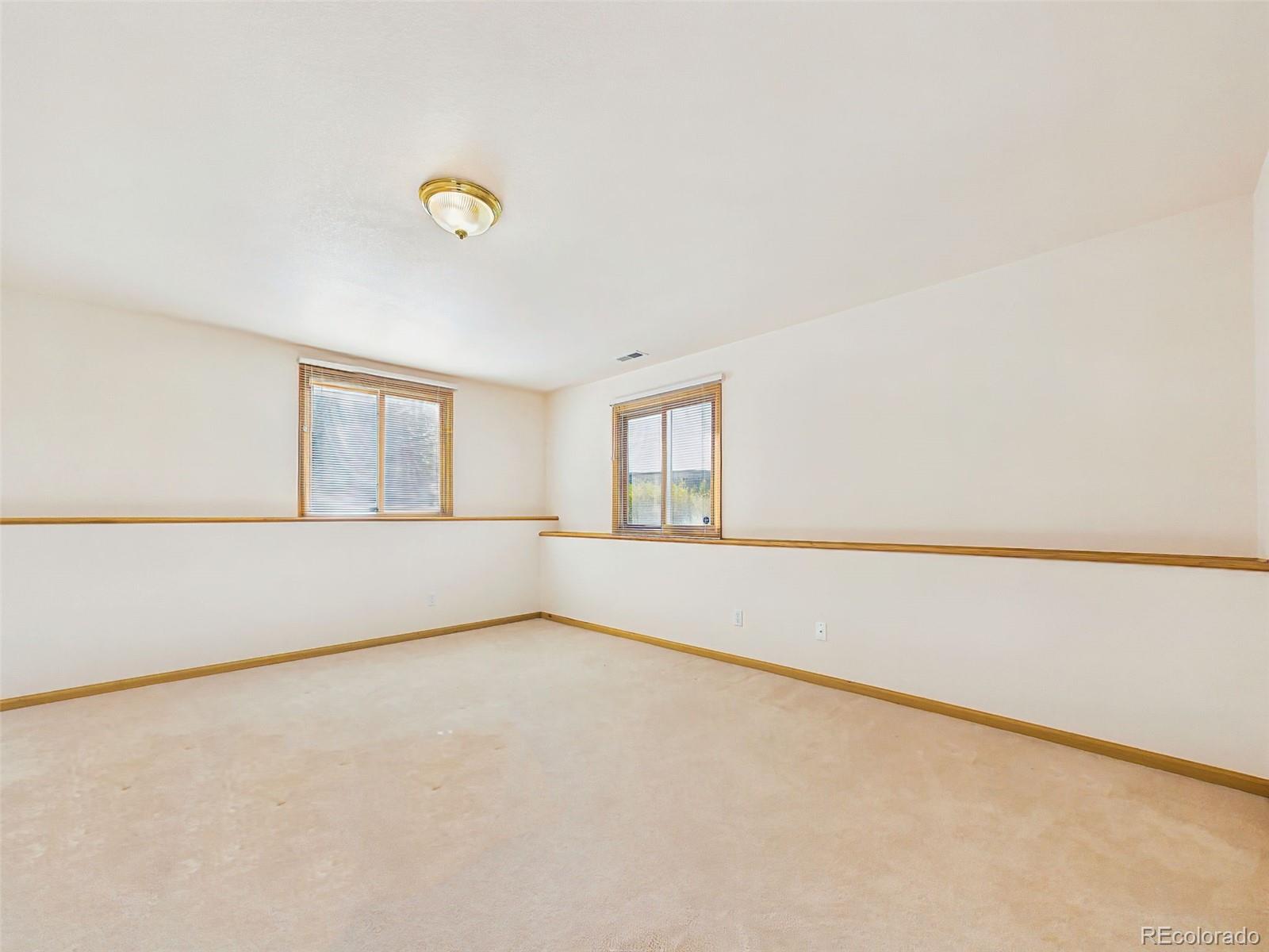 1185 S Park Drive