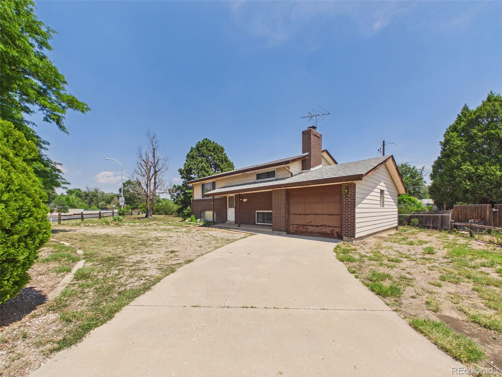 1301 N Murray Boulevard