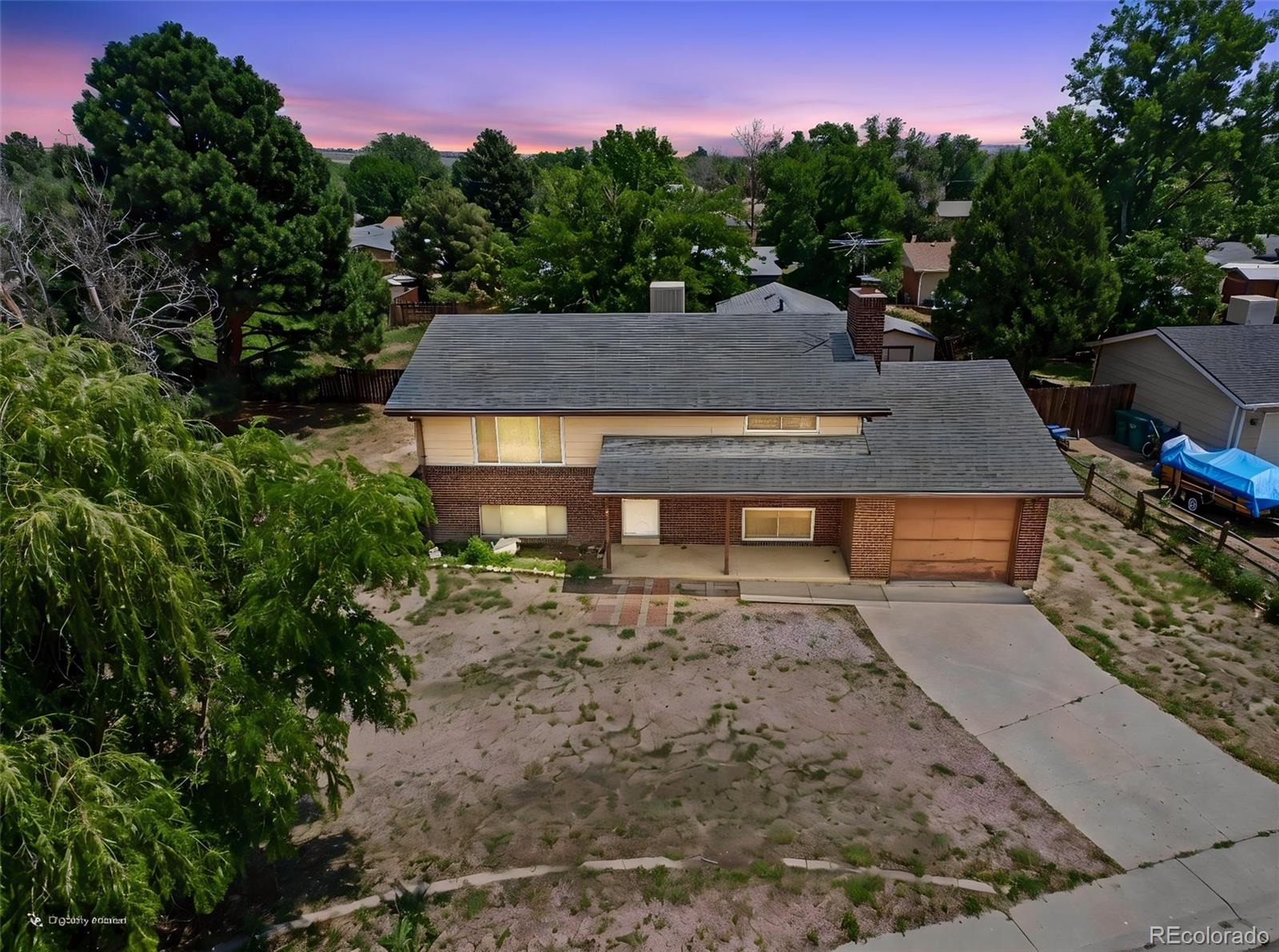 1301 N Murray Boulevard
