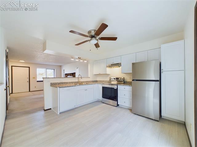 1973 Mineola Court A