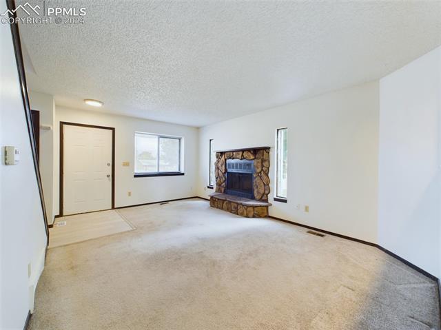 1973 Mineola Court A