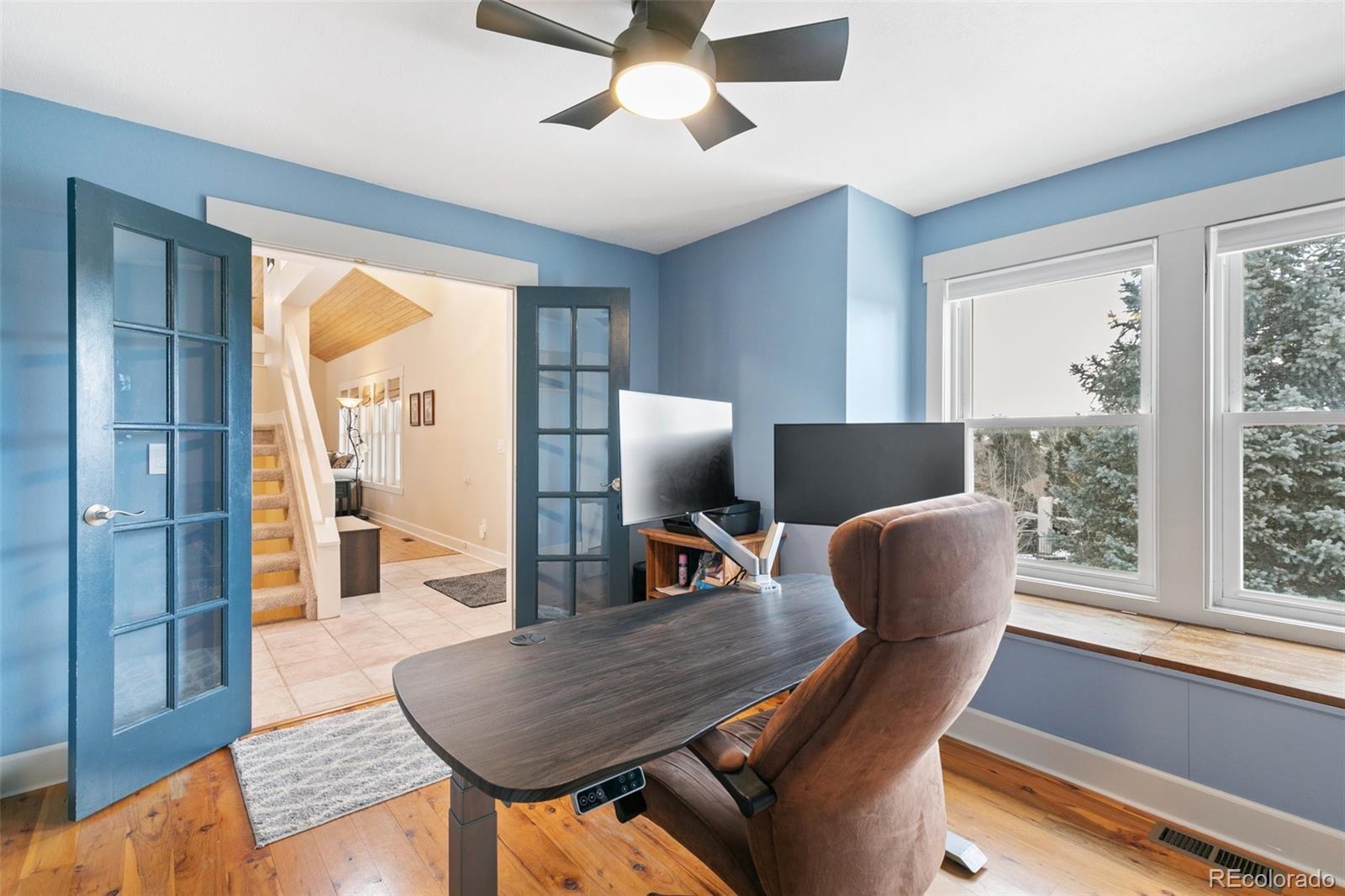 1055 Golden Hills Road