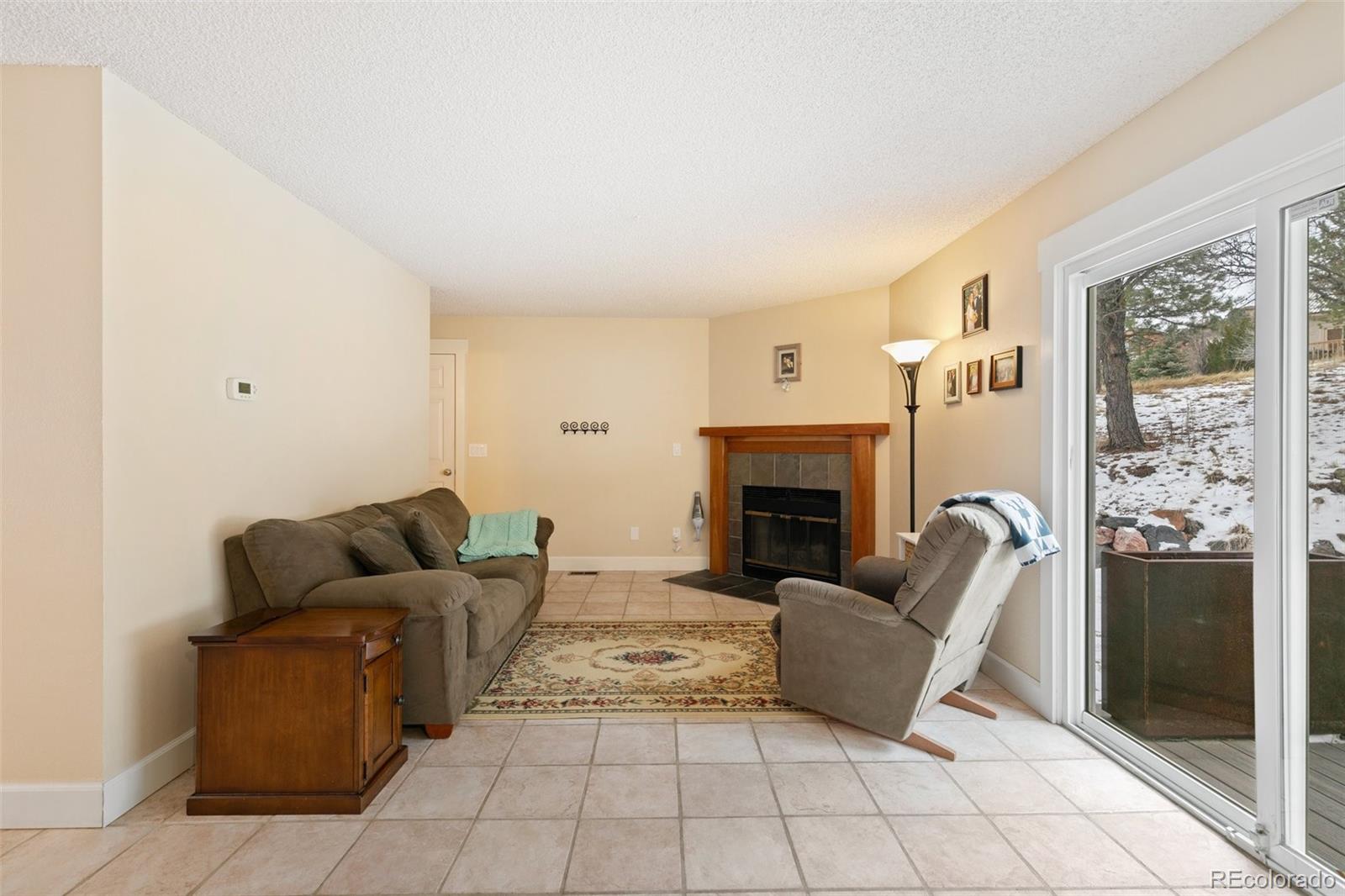 1055 Golden Hills Road