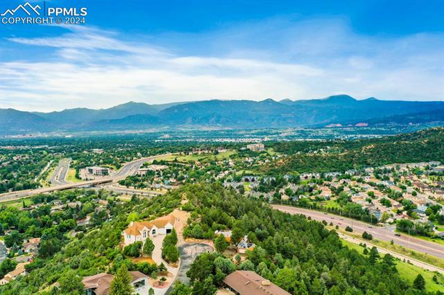 4295 Ridgecrest Drive