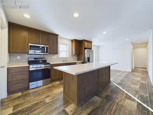 809 S Byrd Drive