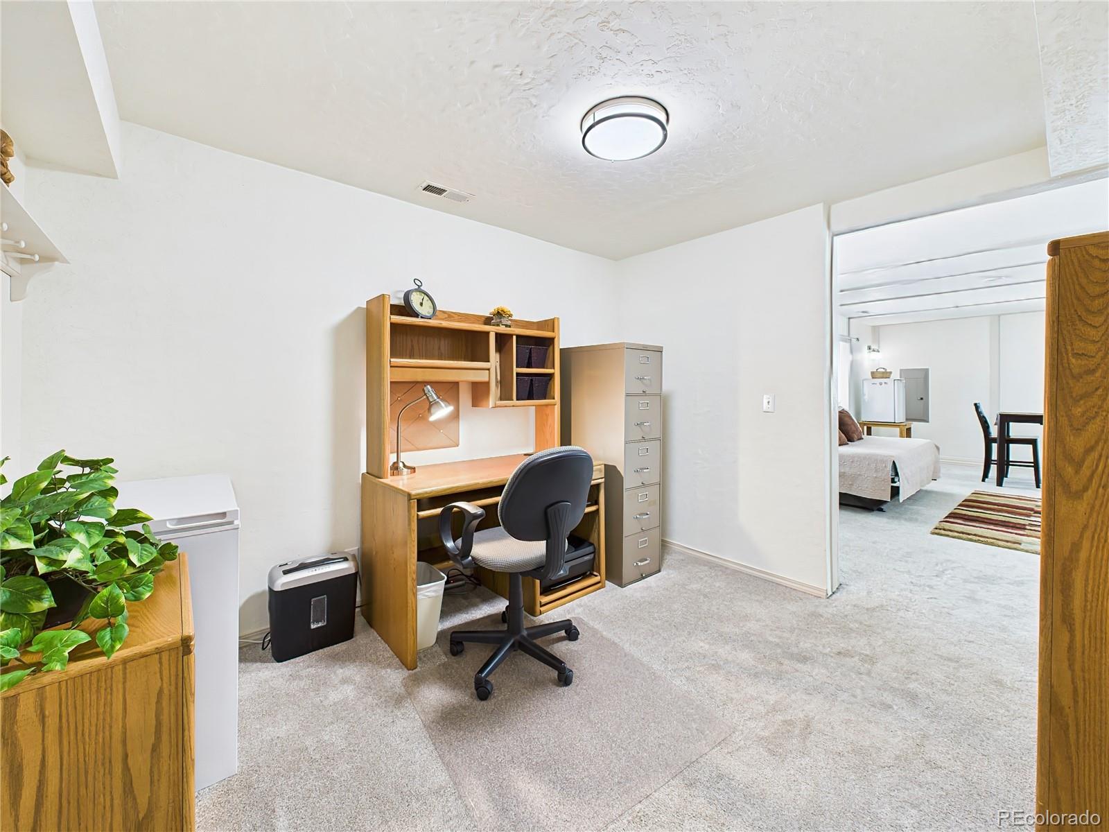 6439 Range Overlook Heights