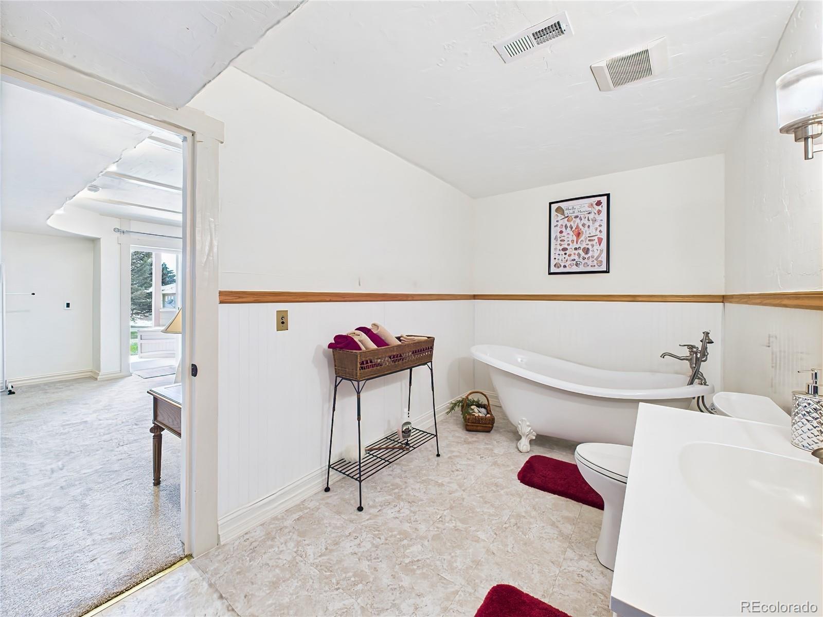 6439 Range Overlook Heights