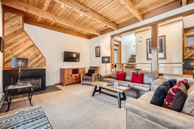 440 Tennis Club Road Unit: 1321