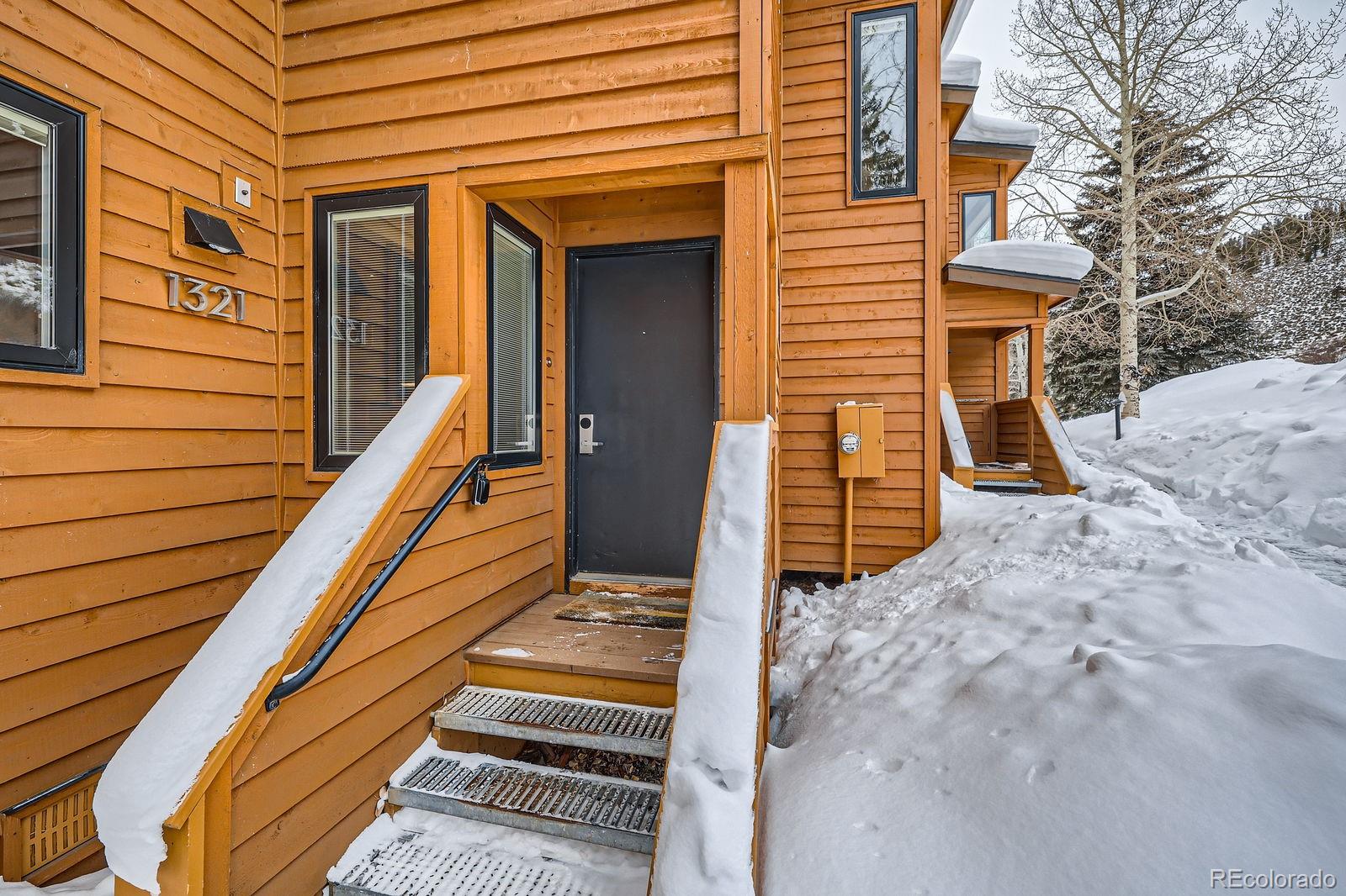 440 Tennis Club Road Unit: 1321