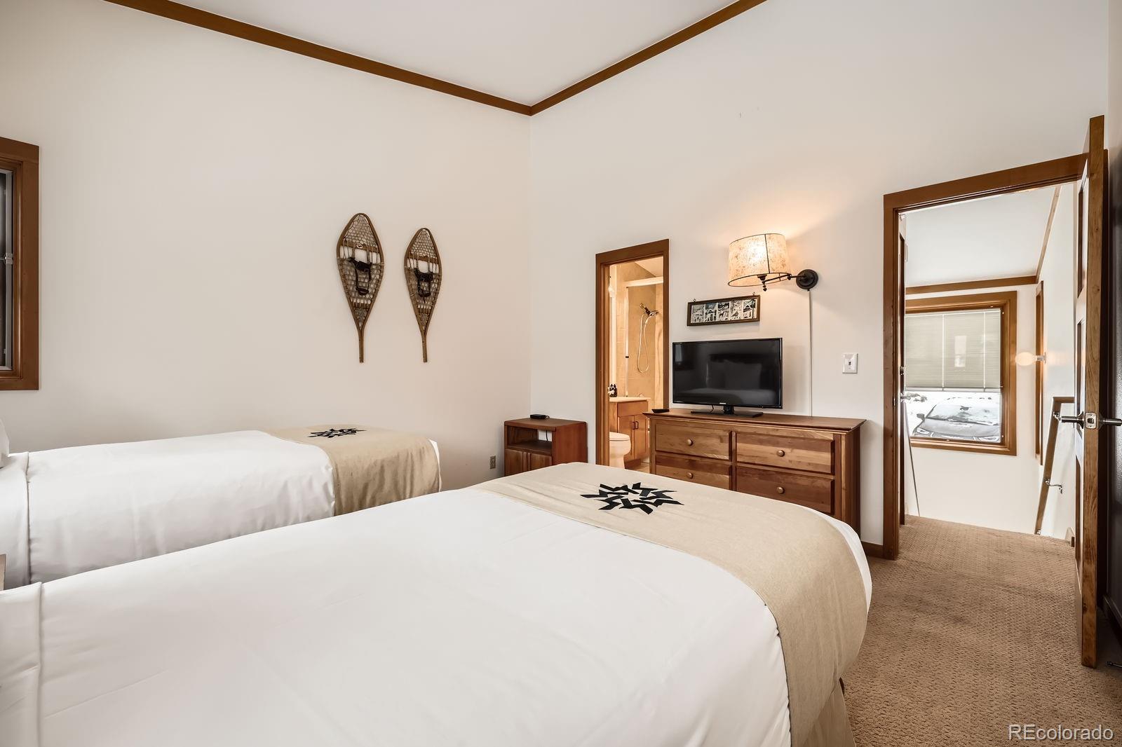 440 Tennis Club Road Unit: 1321