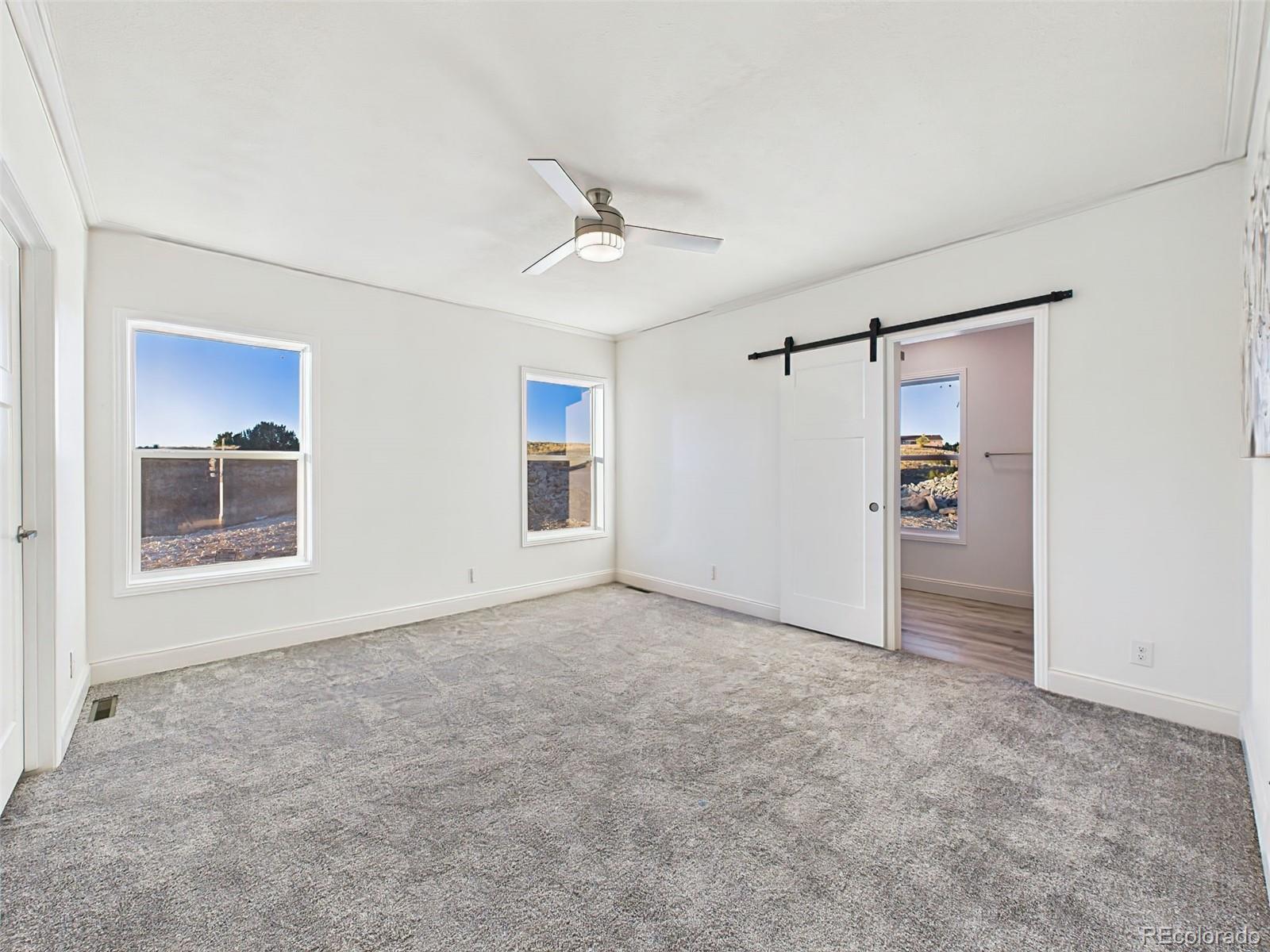 893 S Greenway Avenue