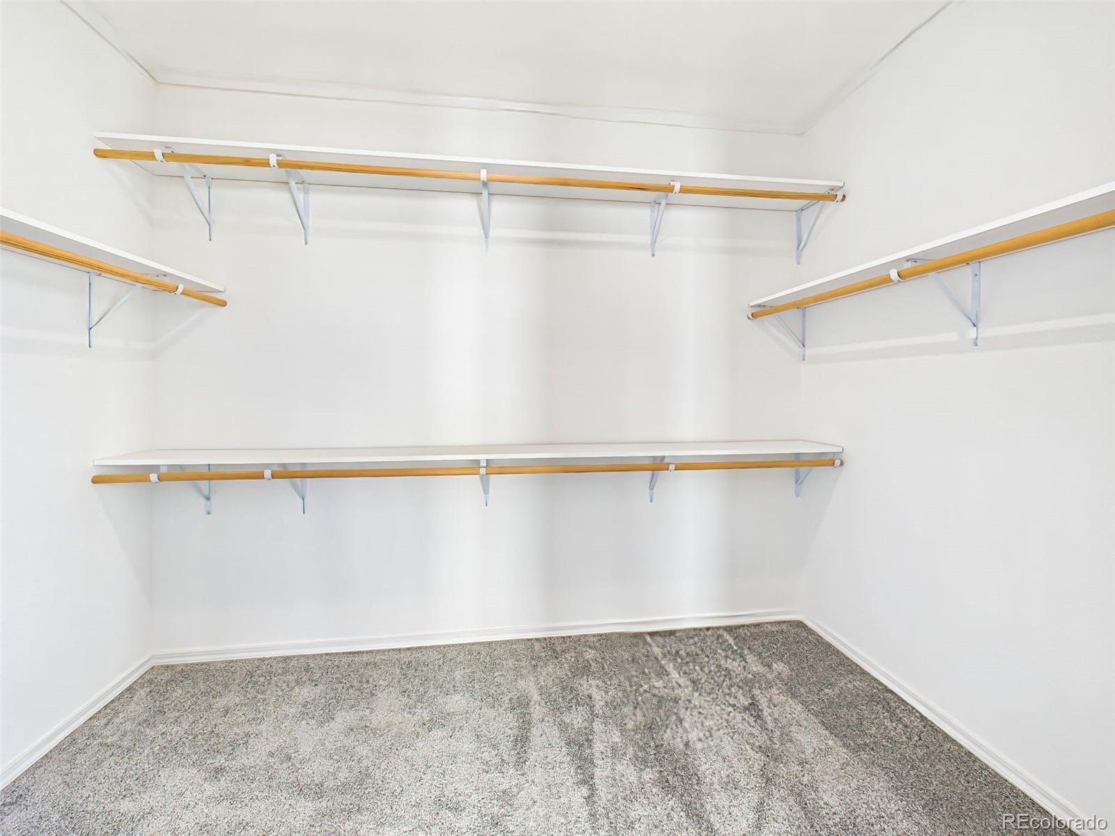 893 S Greenway Avenue