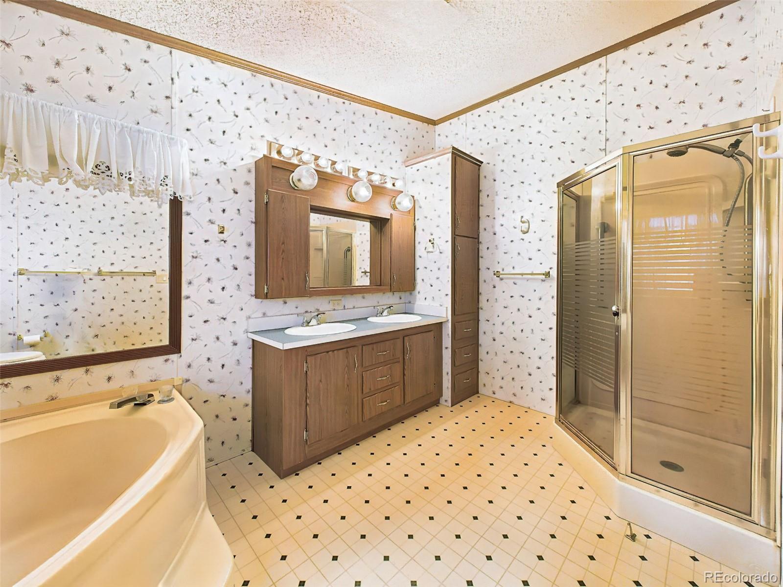 1095 Western D229 Drive