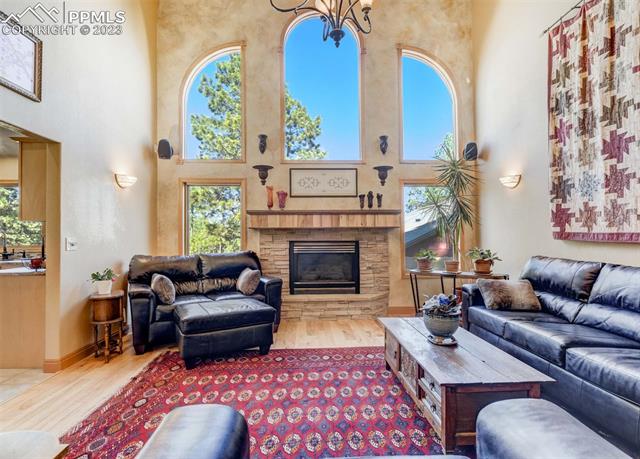 17305 W Goshawk Road