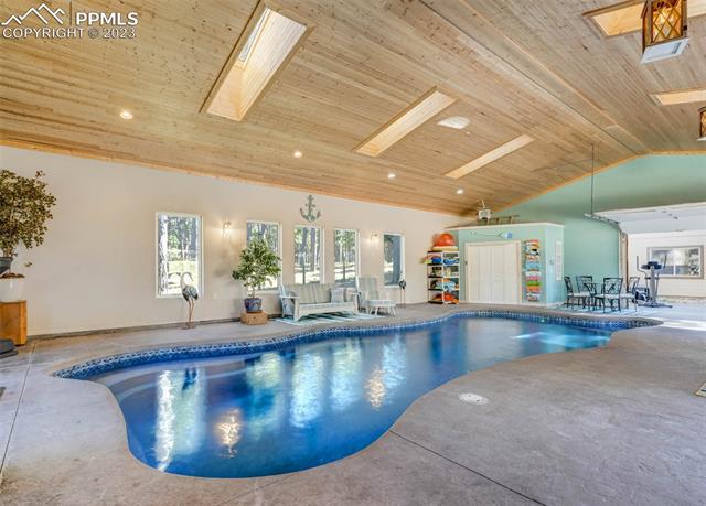 17305 W Goshawk Road