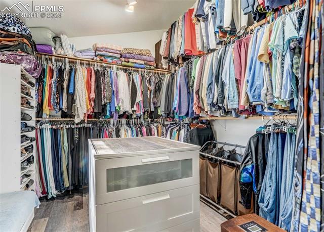 17305 W Goshawk Road