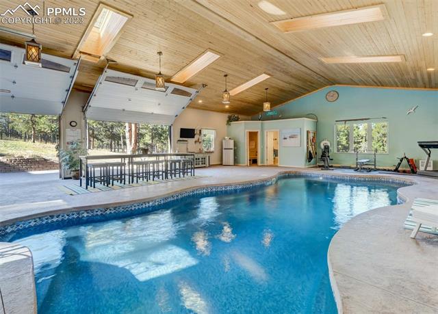 17305 W Goshawk Road